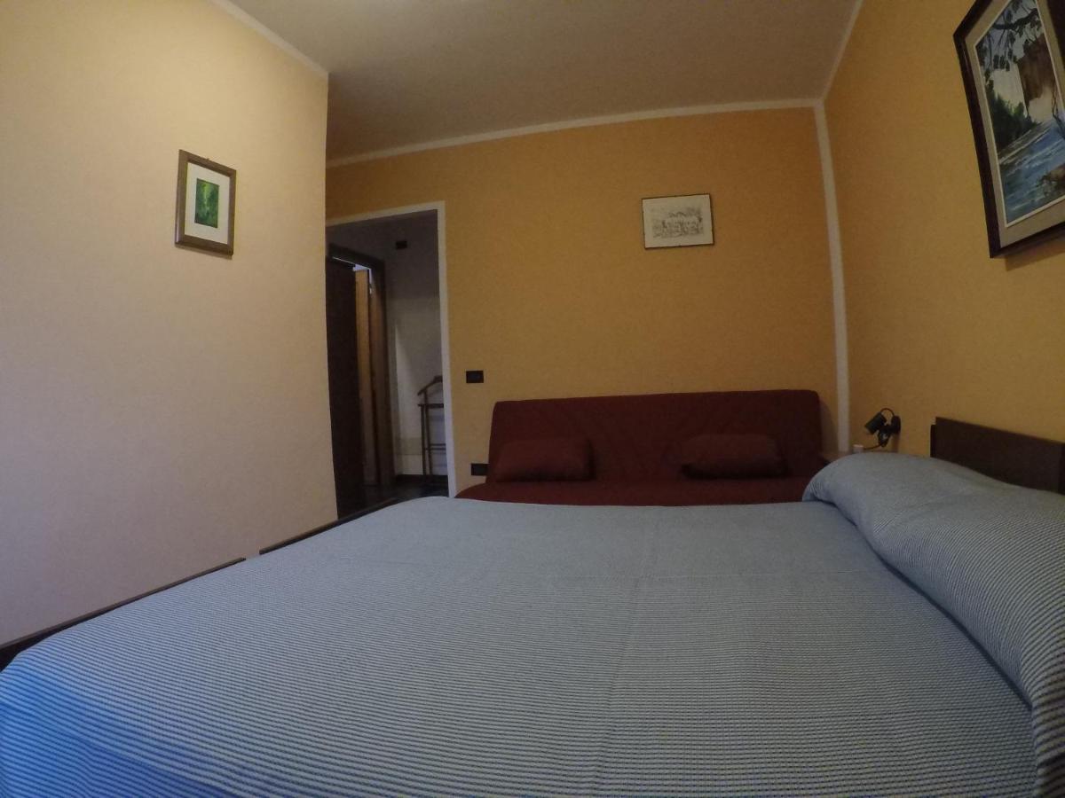 B&B Bassu Bosa Buitenkant foto