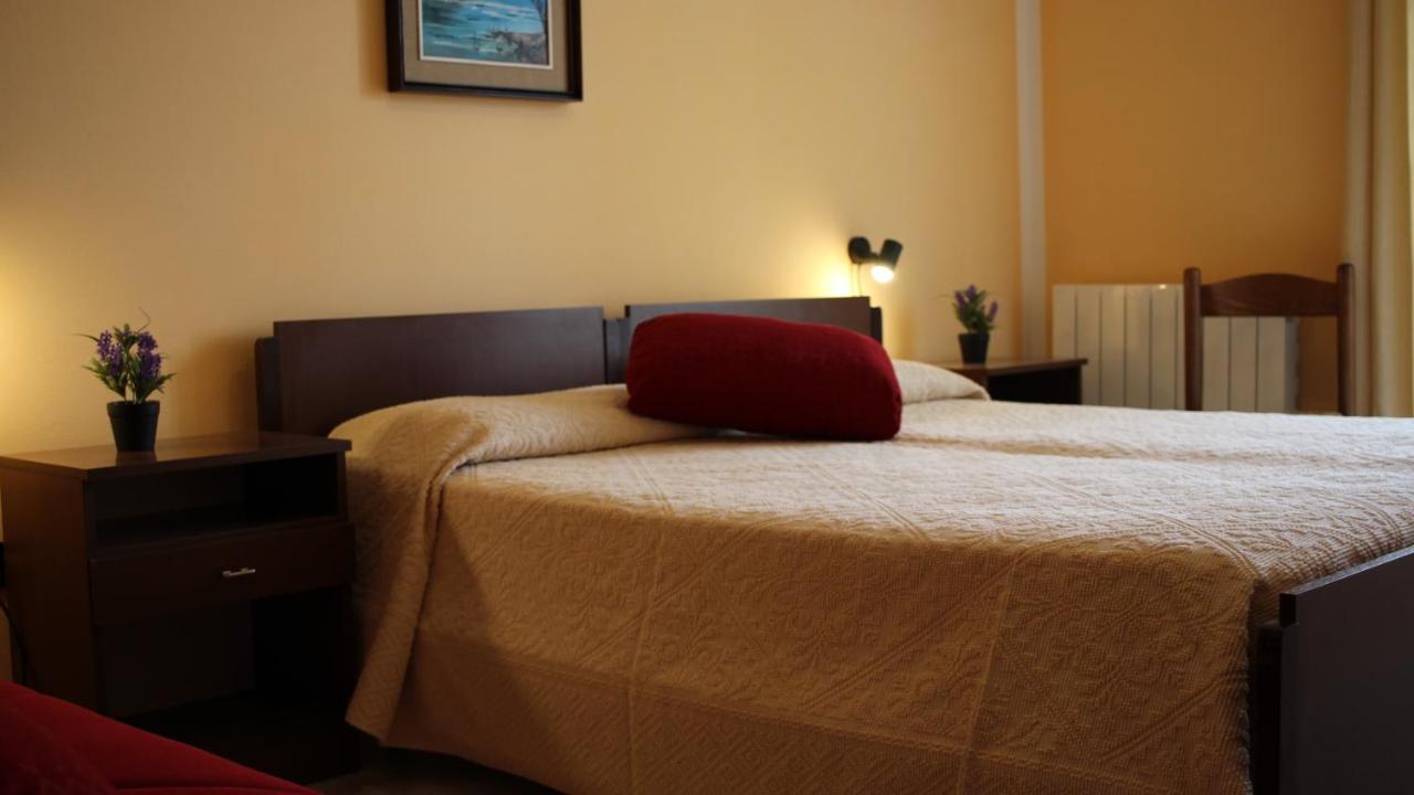 B&B Bassu Bosa Buitenkant foto